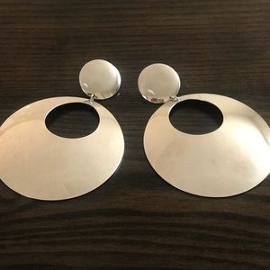 Beatiful Statement Earrings !